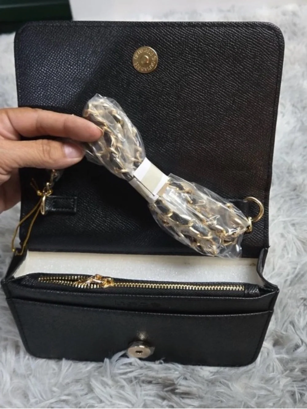 bebe Black and Cream Paisley Flap Crossbody - Picture 3 of 5